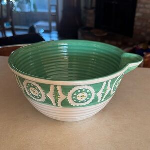 Anthropologie Green and White Resena Bretanella Ceramic Mixing Bowl
